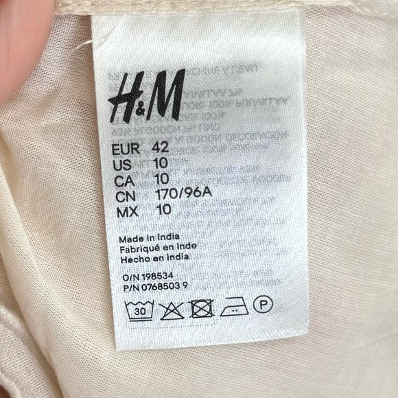 H&M Chiffon Swing Top Ivory- NWT - Picture 10 of 15